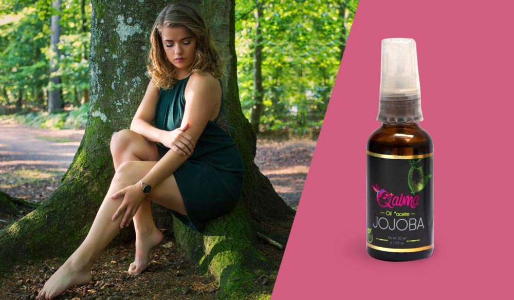 El aceite de jojoba es muy semejante al secretado por la piel humana por lo que se puede usar para proteger y lubricar la piel y el cabello, además actúa como un acondicionador natural de la misma.